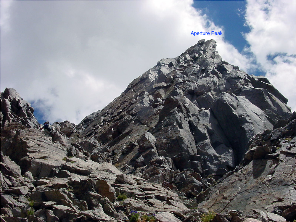 Aperture Pk. from Bishop Pass trail. Photo by Reiner Stenzel